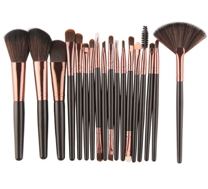 Set de Pinceles de Maquillaje Profesional – 18 Piezas
